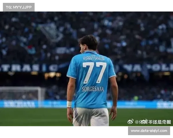 巴黎圣日耳曼克瓦拉茨赫利亚恢复训练，复出在即